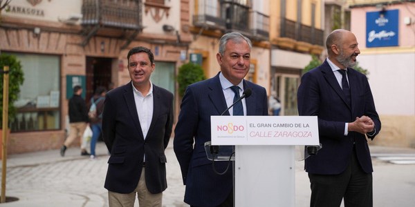 El Gobierno municipal aprueba la convocatoria de ayudas para el comercio afectado por las obras de la calle Zaragoza por un importe de 85 000 euros