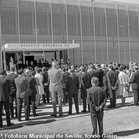 Acto de inauguración y bendición de la fábrica de Gillette S.A. España. 25 de septiembre de 1967. ©ICAS-SAHP, Fototeca Municipal de Sevilla, fondo Gelán